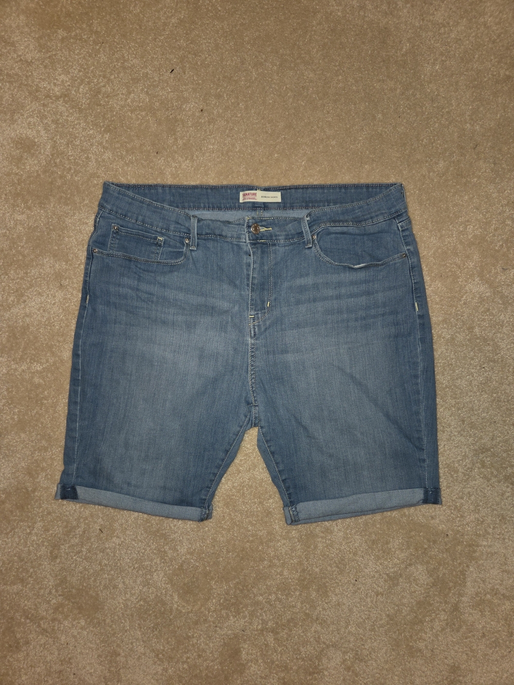 Signature by Levi Strauss Mid-Rise Light Blue Denim Shorts